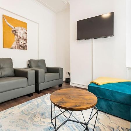 Home Near Anfield And Everton Fc With Free Parking Liverpool Extérieur photo